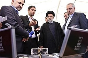 بازدید رئیس جمهور و وزیر بهداشت از «خانه نوآوری و فنآوری» ایران در کنیا