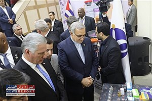 رییس جمهور و هیات کوبایی  در انستیتو پاستور ایران