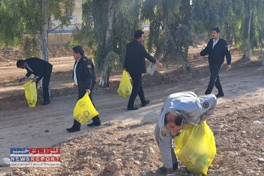 اقدام شایسته دوستداران محیط زیست برای پاکسازی اطراف شهر نوبندگان شهرستان فسا