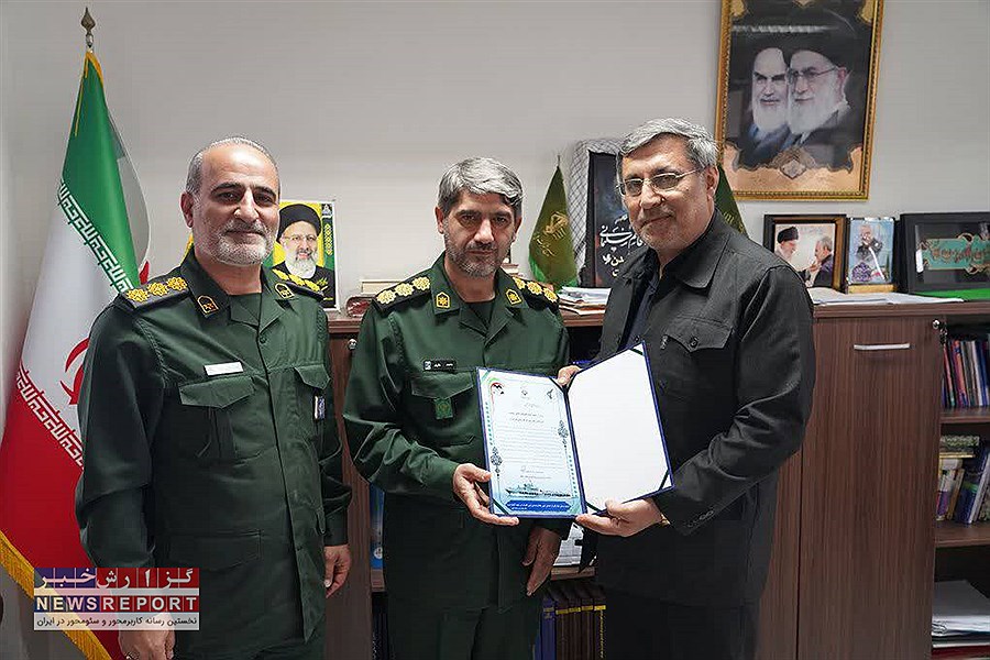 فرمانده نیروی دریایی سپاه پاسداران انقلاب اسلامی از مدیرعامل شرکت گاز مازندران تقدیر کرد