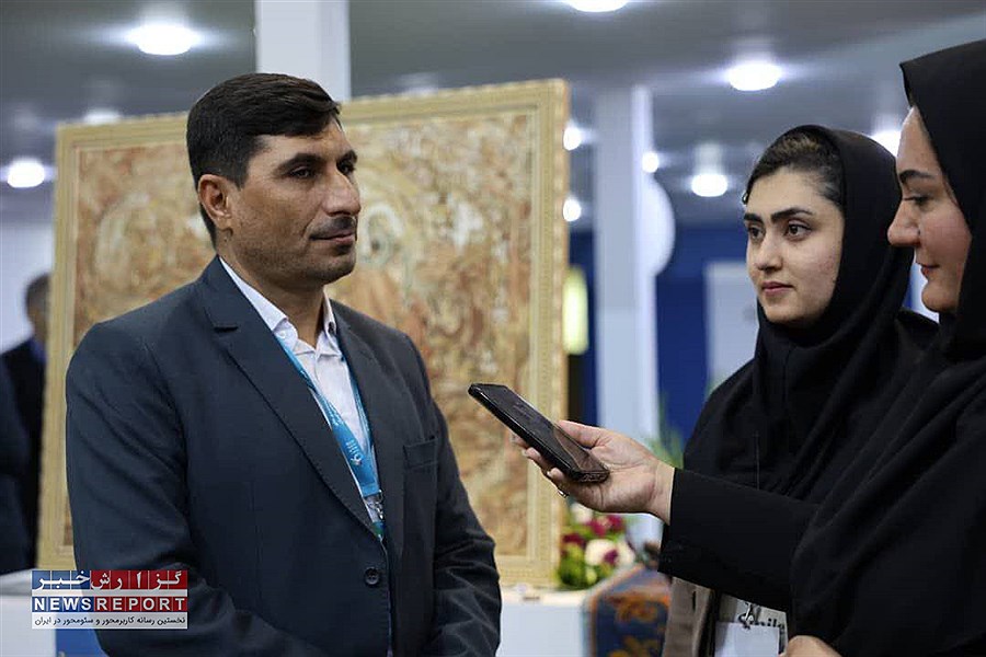 تصویر حضور بهترین هنرمندان و صنایع‌دستی کشور در غرفه فارس در نمایشگاه ایران اکسپو