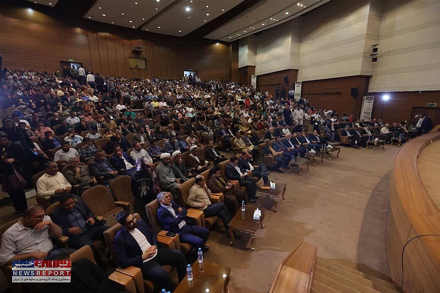 تصویر همایش همدلی حامیان رئیس‌جمهور منتخب ایران در استان فارس برگزار شد