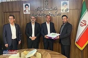 مدیرکل دفتر توسعه ورزش همگانی وزارت ورزش و جوانان از مدیر روابط عمومی هیات ورزش های همگانی استان فارس تقدیر کرد