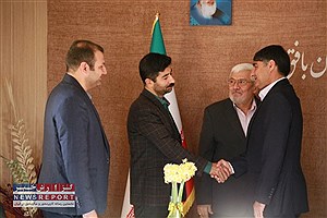 مدیرعامل سرمایه گذاری ماهی پرور کویر بافق با سرپرست جدید فرمانداری دیدار کرد