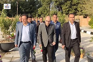 معاون گردشگری فارس از کمپ‌های نوروزی زیباشهر و باغ جنت بازدید کرد