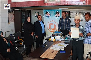 توزیع اسناد مالکیت روستایی در روستای تربر لابیشه شهرستان شیراز