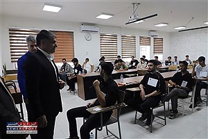 کنکور علوم تجربی در بافق؛ رقابت ۱۶۴ داوطلب در محیطی آرام و منظم