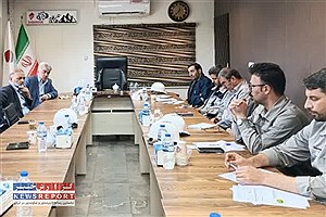 حضور پررنگ مدیرعامل صبانور در مجتمع‌های تولیدی و تشکیل جلسات در شرایط بحرانی کشور