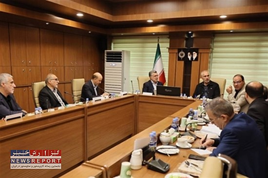 نشست رییس سازمان برنامه و بودجه و وزیر بهداشت برگزار شد&#47; تقدیر از خدمات تیم ملی سلامت و گشایش های مالی حوزه سلامت