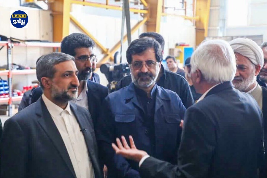 تصویر قم به قطب تولید ماشین‌آلات راهسازی و معدنی کشور نزدیک‌تر شد