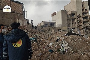 تلاش جهادگران شرکت توزیع نیروی برق استان تهران در میانه جنگ ماه مبارک رمضان