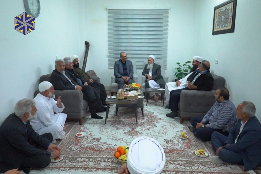 تصویر دیدار مدیرعامل شرکت معادن سنگ آهن احیاء سپاهان با مدیران و ائمه جمعه و جماعات شهرستان خواف و سنگان