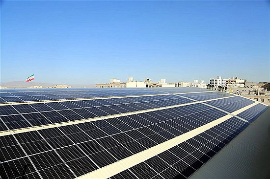 ظرفیت نیروگاه‌های خورشیدی استان تهران تا پایان سال ۱۴۰۷ به ۵۰۰۰ مگاوات خواهد رسید