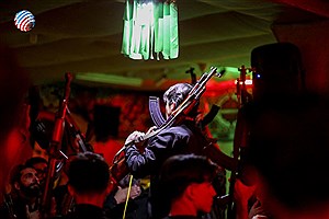 سلاح در دست و نام حسین(ع) بر لب؛ سوگ و حماسه در هیأت فاطمیون اشکنان