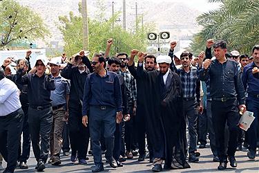 تصویر راهپیمایی جمعه‌های خشم در لامرد برگزار شد