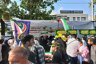 تصویر برپایی موکب بنیاد آبشار عاطفه‌ها در مهمانی کیلومتری غدیر + غرفه ویژه کودک در شعب استان تهران