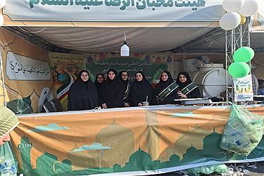 تصویر برپایی موکب بنیاد آبشار عاطفه‌ها در مهمانی کیلومتری غدیر + غرفه ویژه کودک
