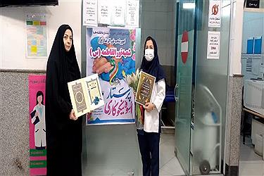 تصویر تجلیل از کادر درمان و پرستاران در نمایندگی‌های بنیاد آبشار عاطفه‌ها در استان تهران