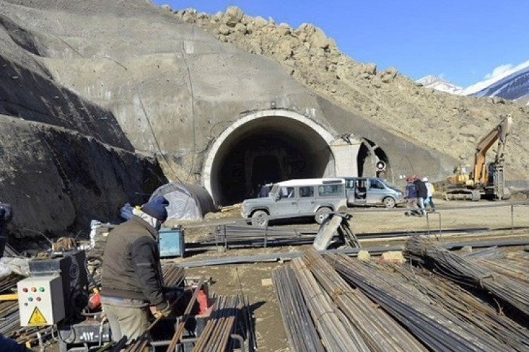 تصویر بلند‌ترین تونل کشور پایان بهار افتتاح می‌شود