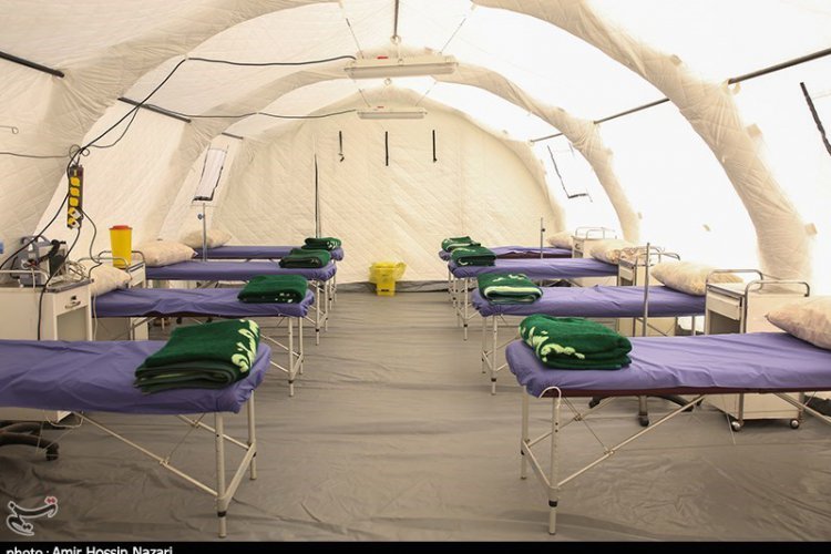 تصویر امیر سرلشکر موسوی: ۵ بیمارستان صحرایی دیگر ساخته می‌شود