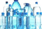 خطرات نوشیدن آب بطری بیرون از یخچال