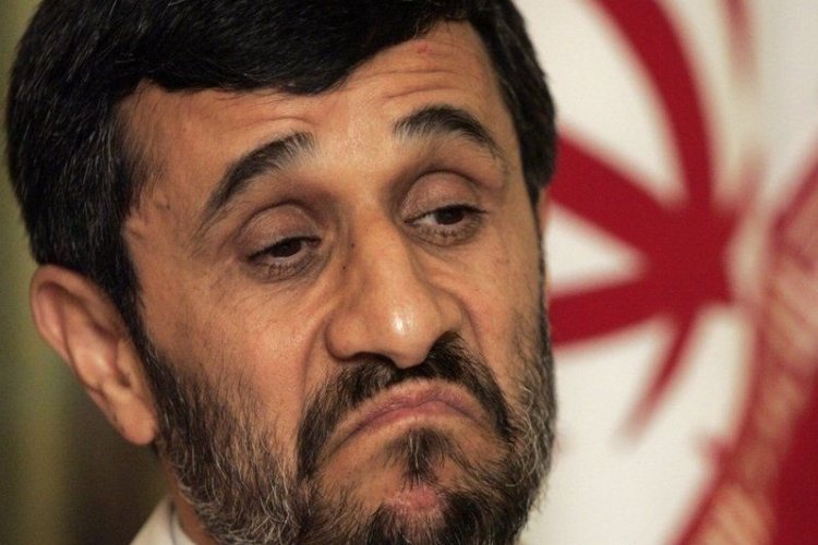 تصویر افشاگری احمدی نژاد در پاسخ به توئیت خجسته!
