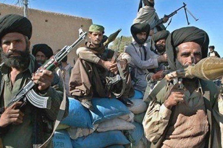 سرعت پیشروی طالبان در افغانستان از کجا آب می خورد؟