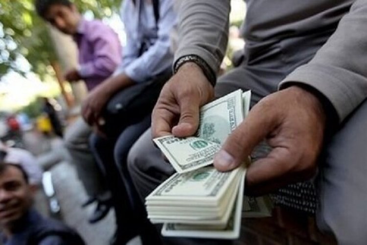 تصویر صعود دلار به کانال جدید