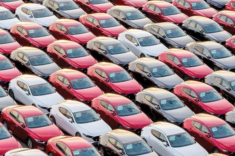 آستین بالازدن مجلسی ها برای آزادسازی واردات خودرو
