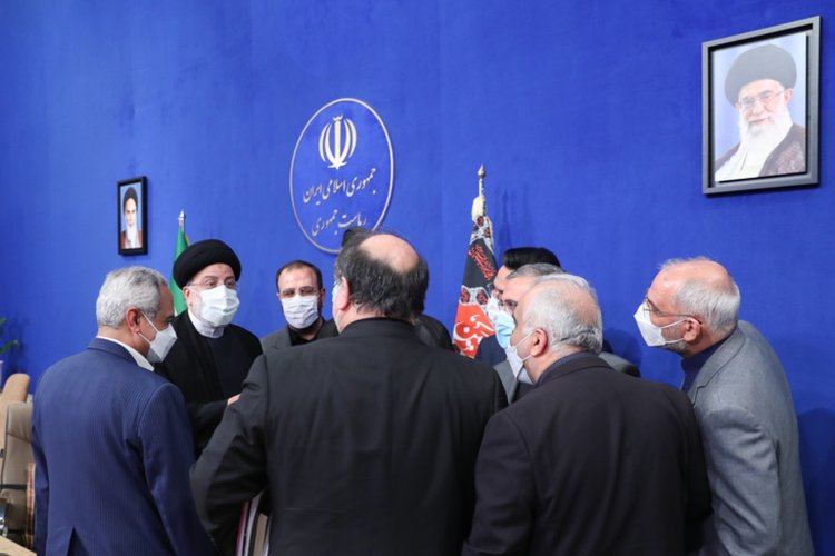 تصویر انتصابات دولت رئیسی صدای کیهان را هم درآورد