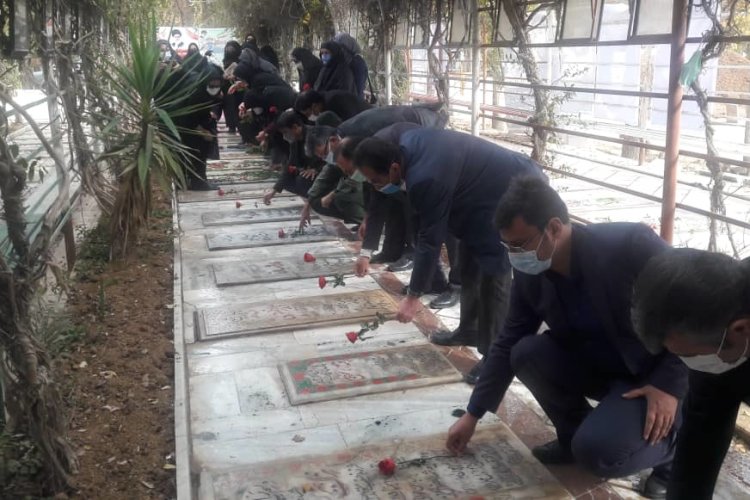 تصویر کلاس درس سوادآموزی که در شیراز بمباران شد