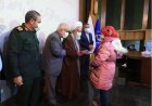 ۲۰۰ دستگاه تبلت به دانش آموزان تحت حمایت استان زنجان اهدا شد