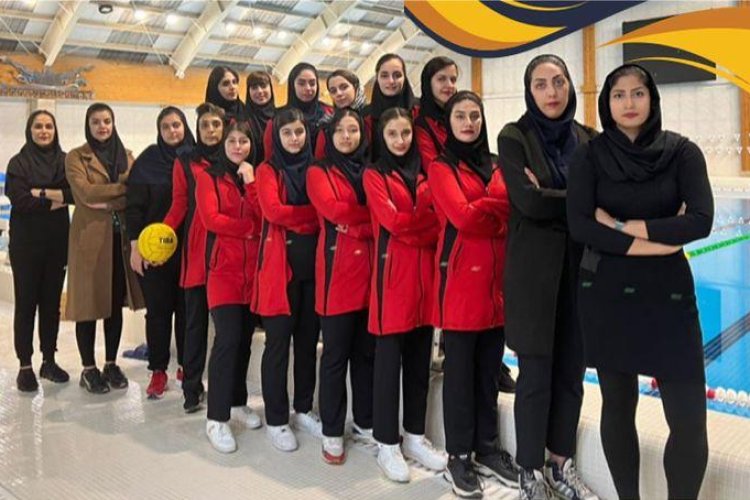 تصویر دختران فارس در جایگاه سوم واترپلو کشور