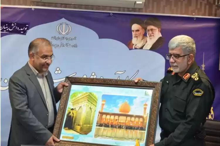 تصویر دیدار فرمانده انتظامی استان فارس با مدیر کل آموزش و پرورش