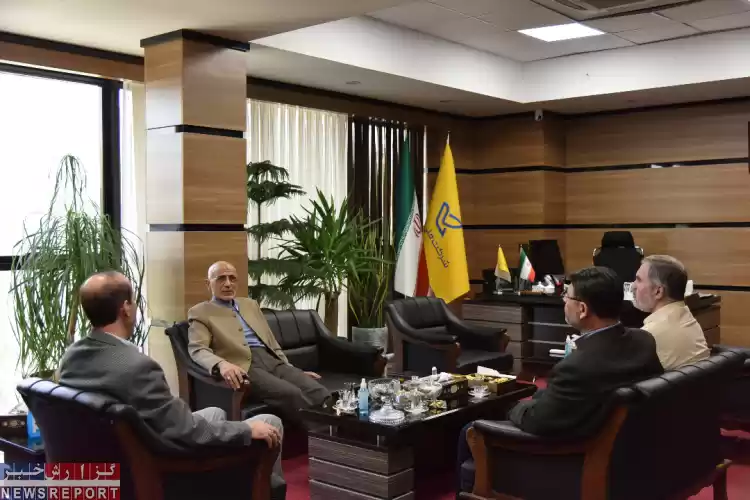 تصویر دیدار مدیرعامل شرکت ملی پست با عضو مجمع تشخیص مصلحت نظام
