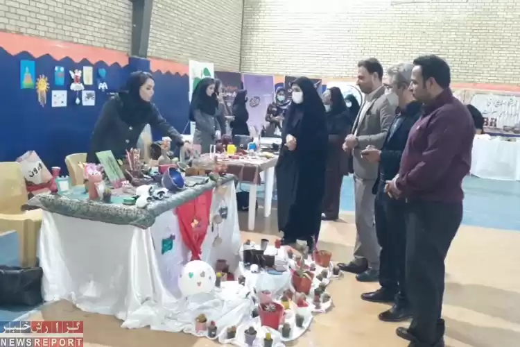 افتتاح نمایشگاه دستاوردهای مراکز و مددجویان مدیریت بهزیستی شهرستان شیراز