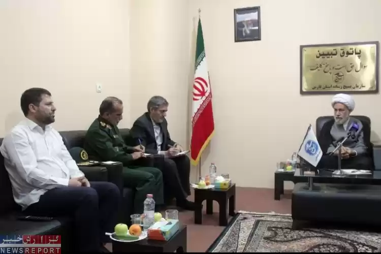 تصویر حضور سه مدیر ارشد استان در «پاتوق تبیین» بسیج رسانه فارس